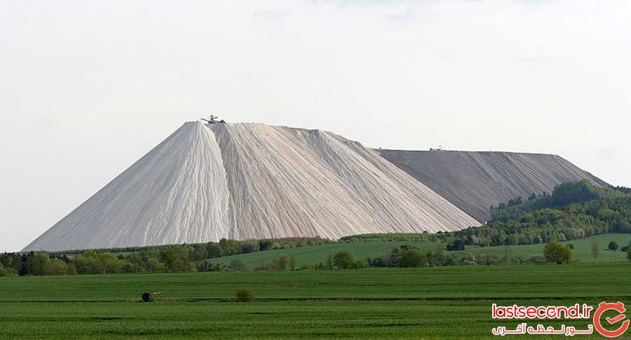 مونته کالی ، کوهی که از نمک بالا می رود !