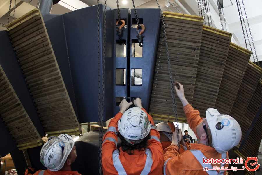 پله برقی معلق در هوا در متروی سیدنی 